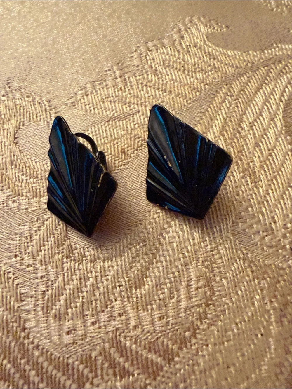 Vintage Clip on Black Earrings 5 pairs